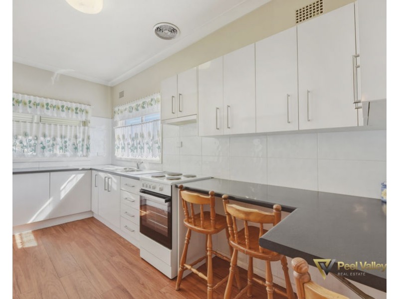 3 Churchill Street, Tamworth NSW 2340