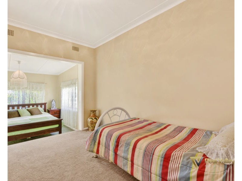 3 Churchill Street, Tamworth NSW 2340