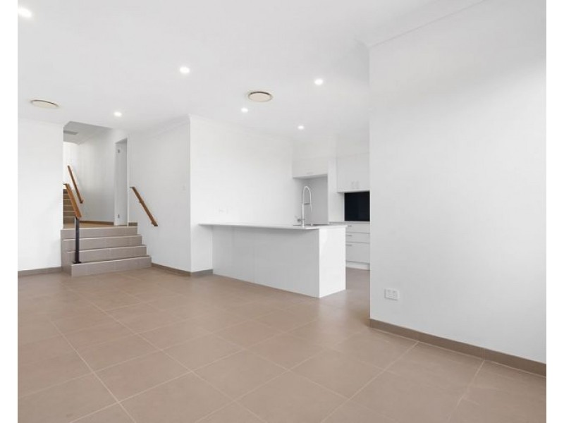 69 Valley Drive, Tamworth NSW 2340