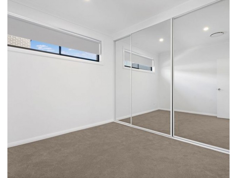 69 Valley Drive, Tamworth NSW 2340