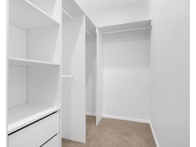 69 Valley Drive, Tamworth NSW 2340