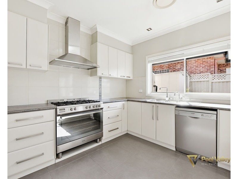 8 Ebony Close, Tamworth NSW 2340