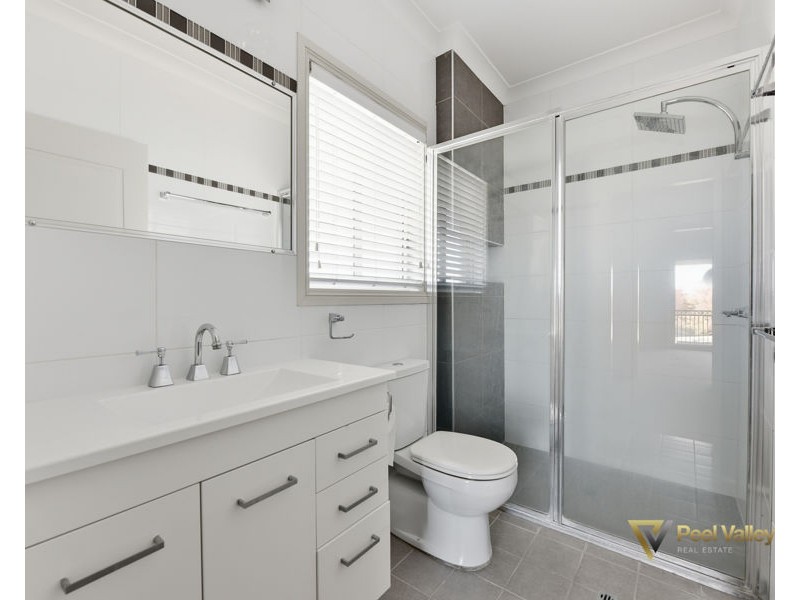 8 Ebony Close, Tamworth NSW 2340