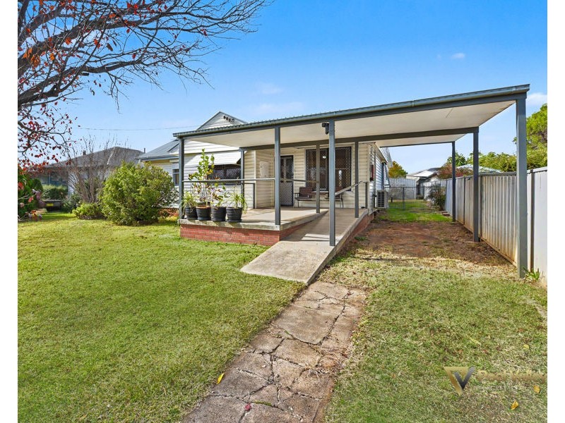 26 Duri Road, Tamworth NSW 2340