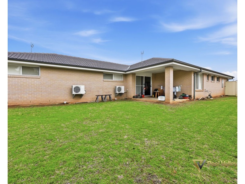 5 Goodwin Street, West, Tamworth NSW 2340