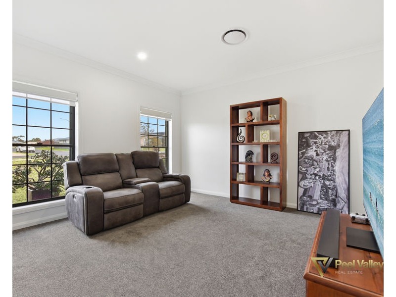 20 Grand Meadows Drive, Tamworth NSW 2340