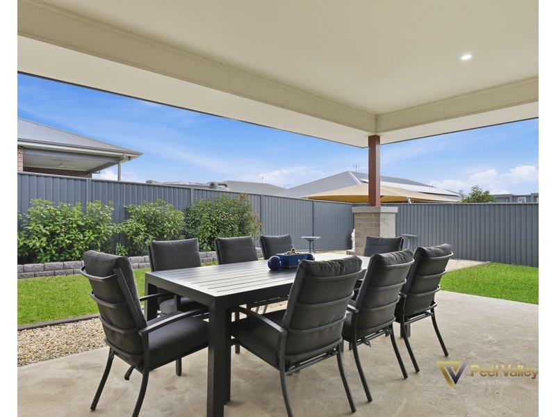 20 Grand Meadows Drive, Tamworth NSW 2340