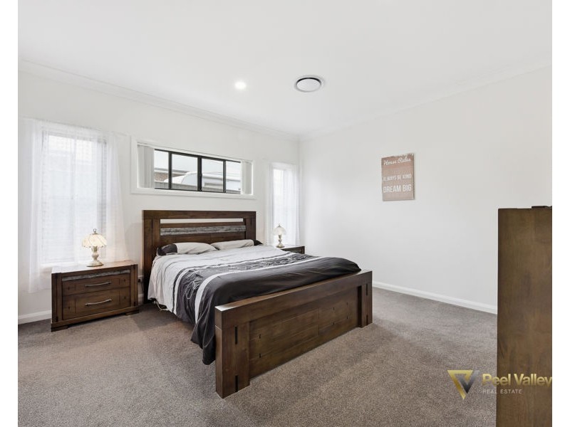 20 Grand Meadows Drive, Tamworth NSW 2340