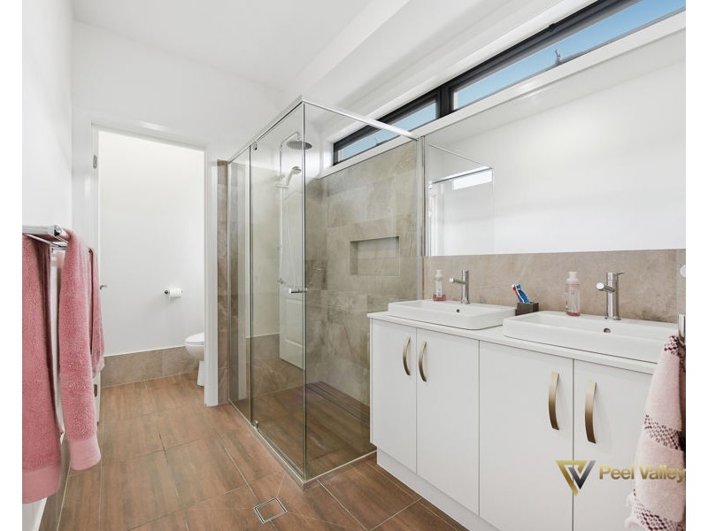 20 Grand Meadows Drive, Tamworth NSW 2340