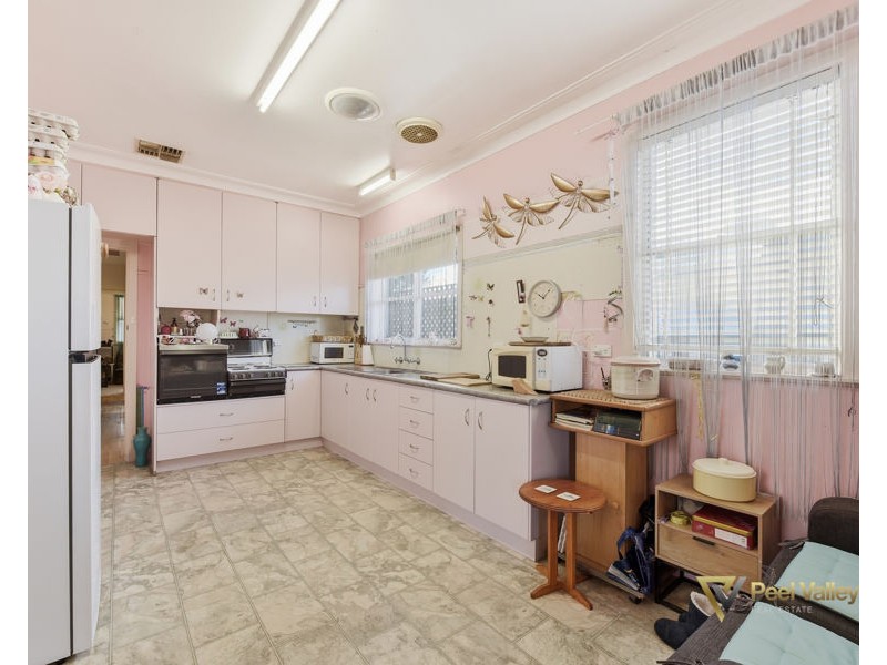 33 Bell Street, Tamworth NSW 2340