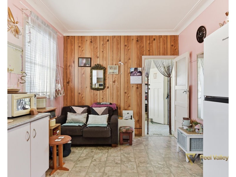 33 Bell Street, Tamworth NSW 2340