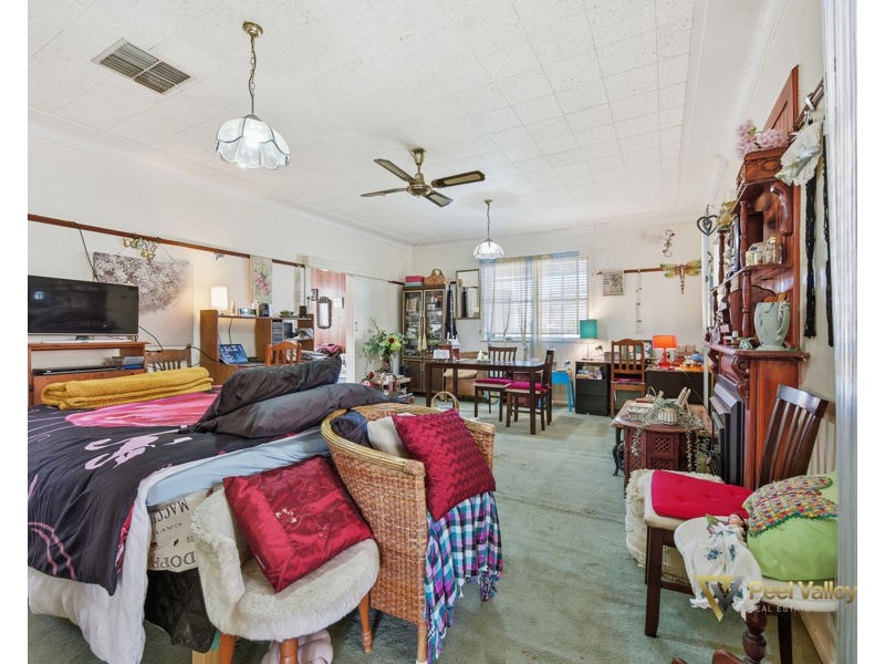 33 Bell Street, Tamworth NSW 2340