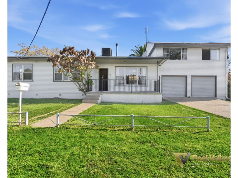 28 Churchill Street, Tamworth NSW 2340