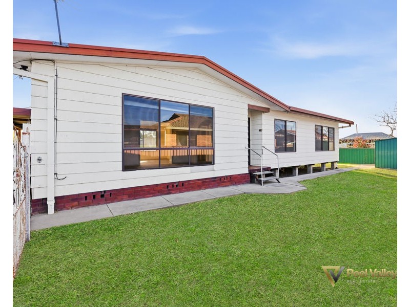 2 Hilda Lane, Tamworth NSW 2340
