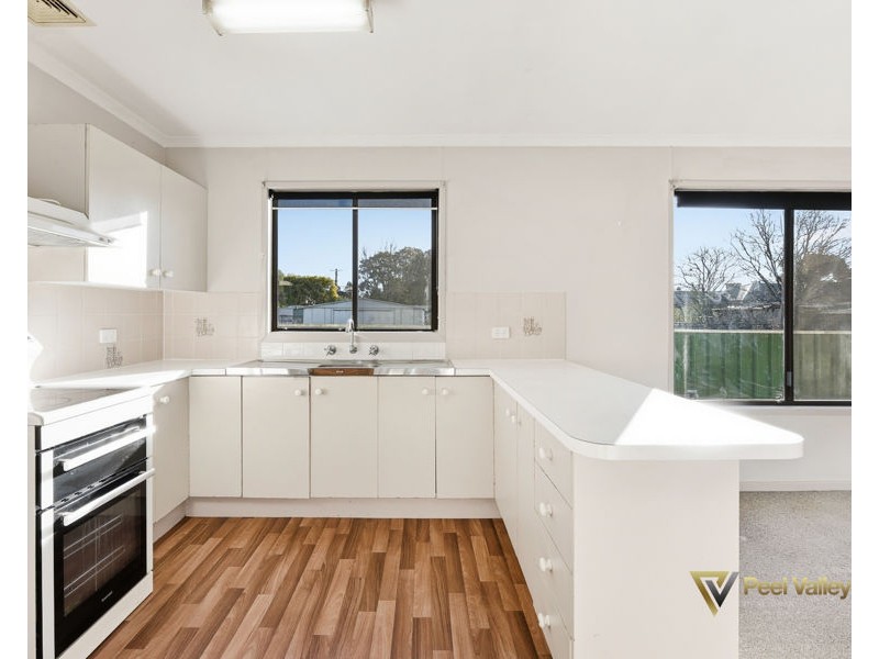2 Hilda Lane, Tamworth NSW 2340