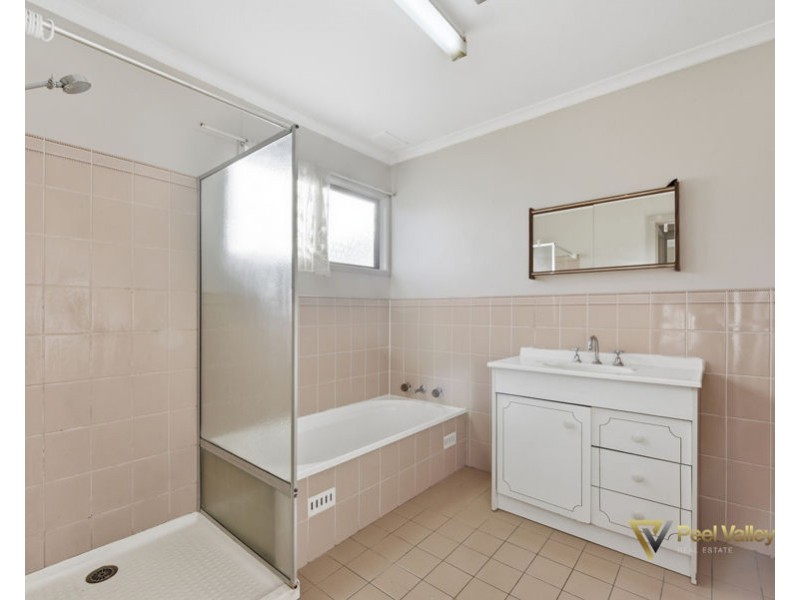 2 Hilda Lane, Tamworth NSW 2340