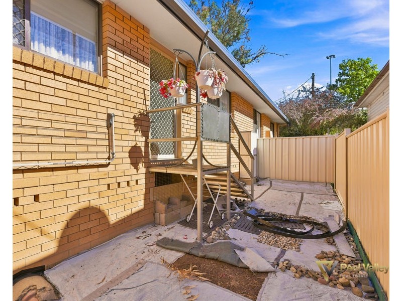 Unit 2 162 Goonoo Goonoo Road West, Tamworth NSW 2340