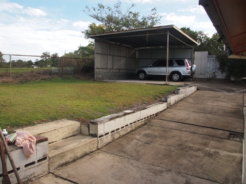 12 Russell Street, Everton Park QLD 4053