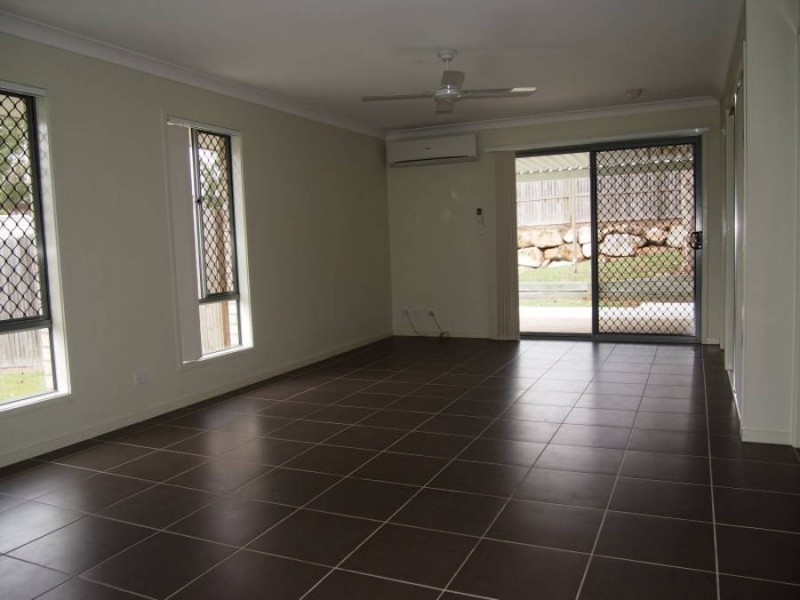 12 Doogal Court, Redbank Plains QLD 4301