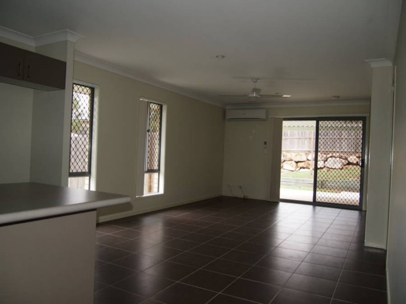 12 Doogal Court, Redbank Plains QLD 4301