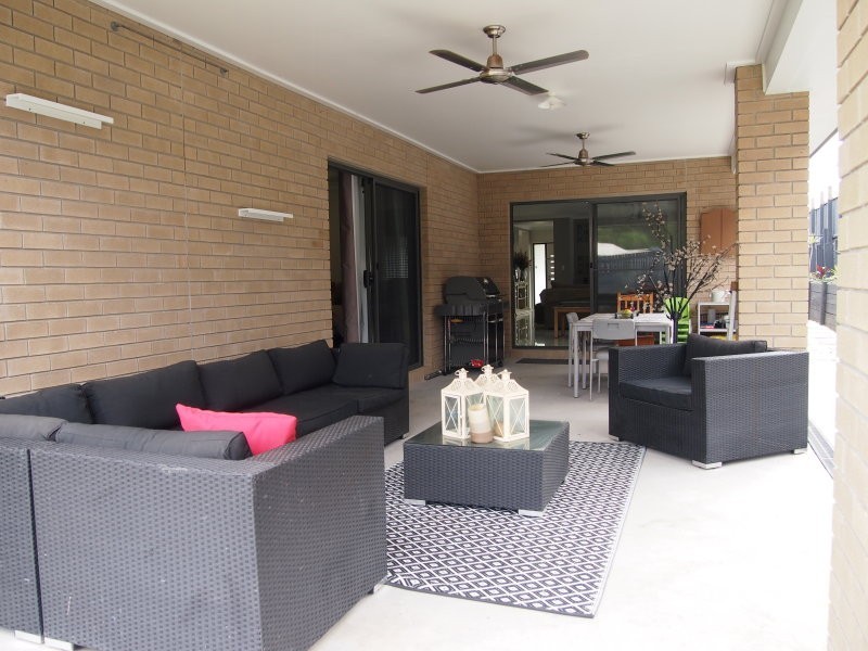 19 Patricius Place, Augustine Heights QLD 4300