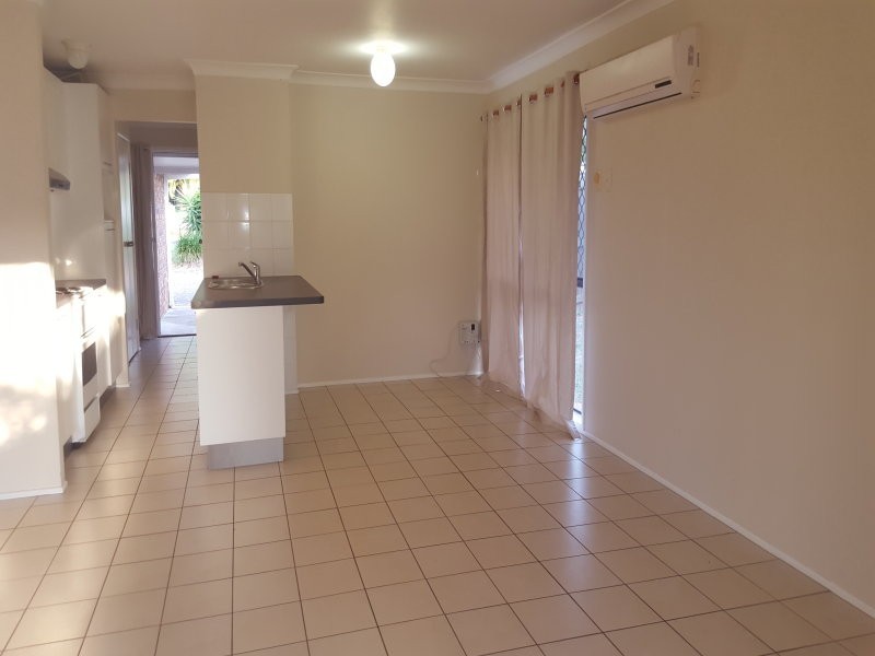 1/37 Somerfield Street, Redbank Plains QLD 4301