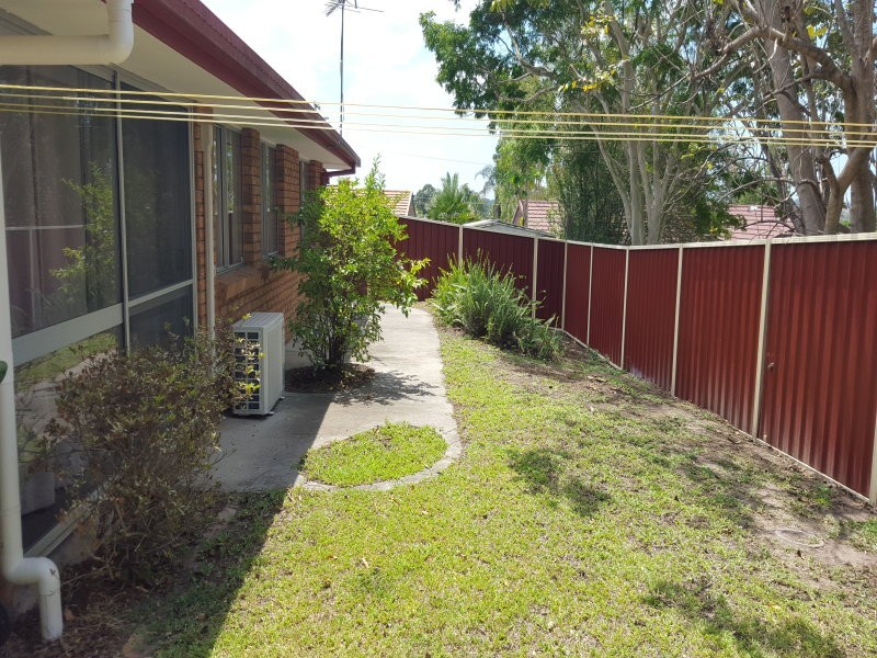 4 Volant Street, Regents Park QLD 4118