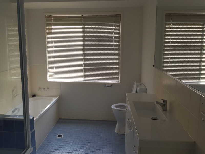 20 Carramar Street, Loganlea QLD 4131