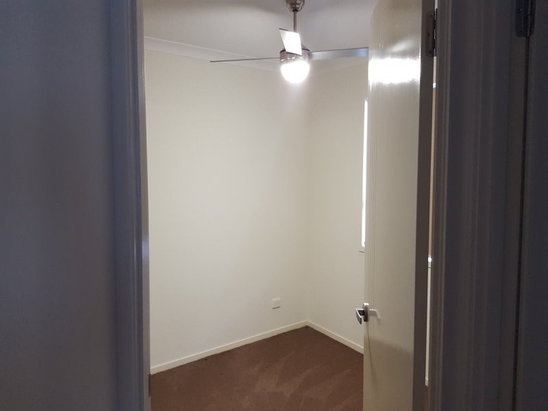 67 Huggins Avenue, Yarrabilba QLD 4207