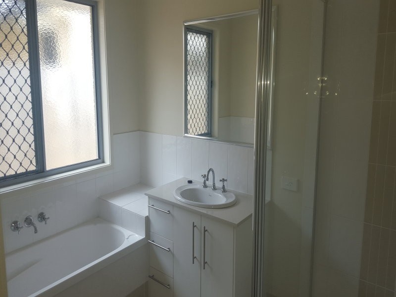 50 Carnarvon Avenue, Springfield Lakes QLD 4300