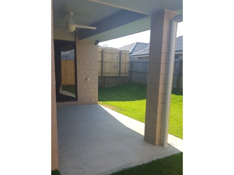 11 Starling Street, Deebing Heights QLD 4306