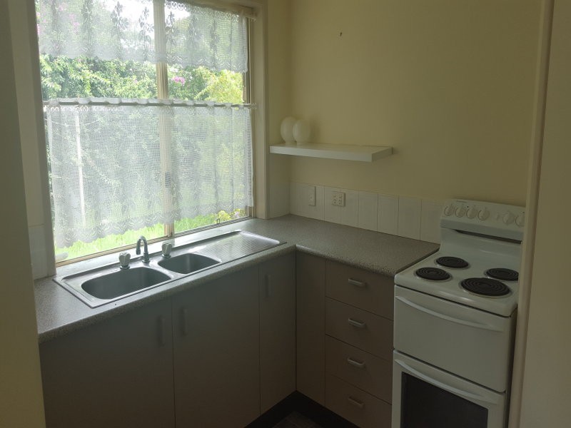 2/119A Cascade Street, Raceview QLD 4305