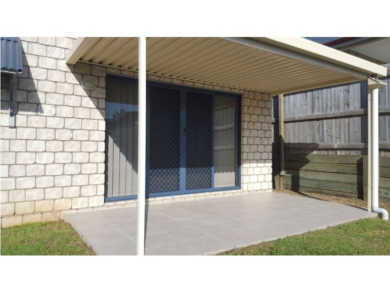 12 Hillsborough Place, Springfield Lakes QLD 4300