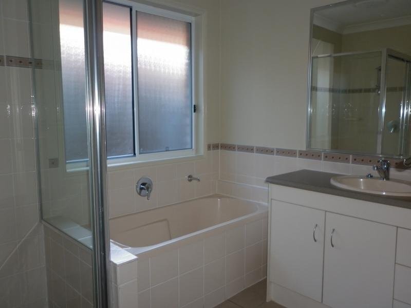 65 Collins Street, Collingwood Park QLD 4301