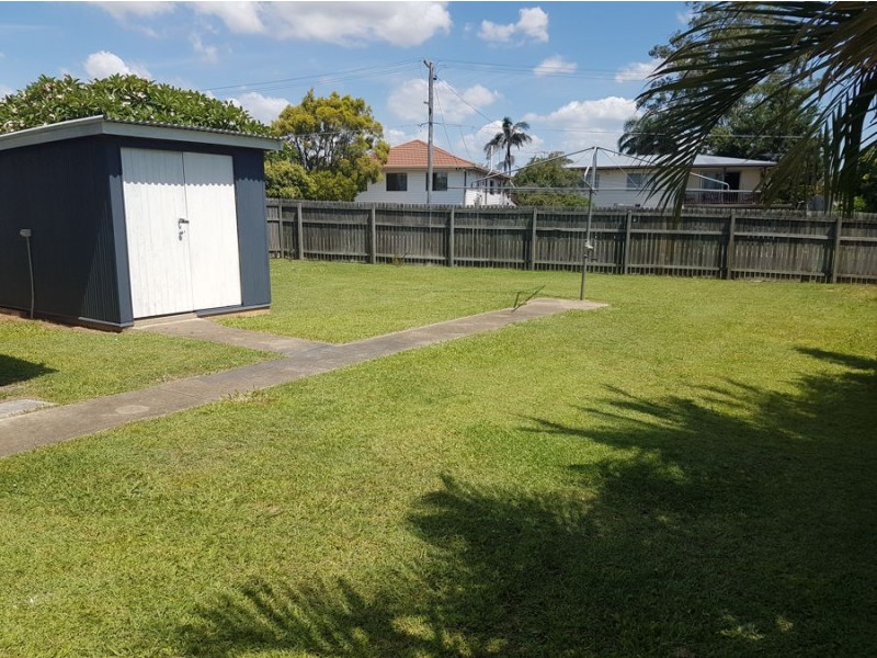 4 Coverack Street, Leichhardt QLD 4305