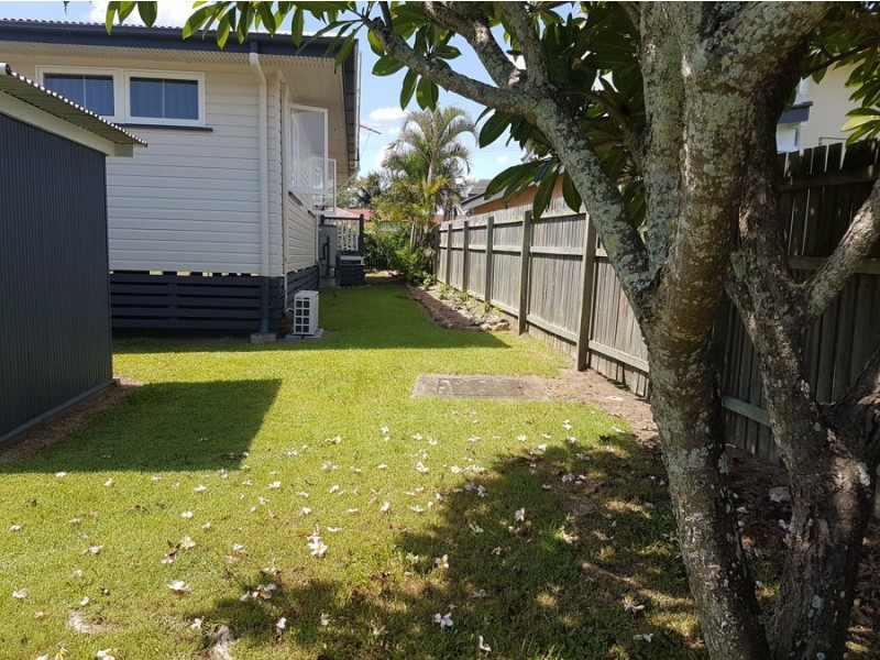 4 Coverack Street, Leichhardt QLD 4305
