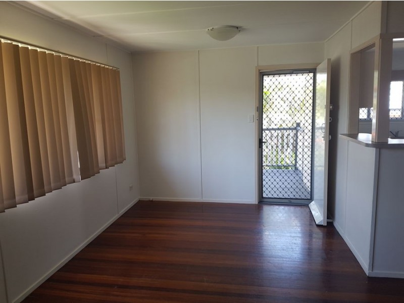 4 Coverack Street, Leichhardt QLD 4305