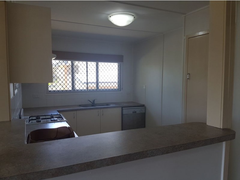 4 Coverack Street, Leichhardt QLD 4305