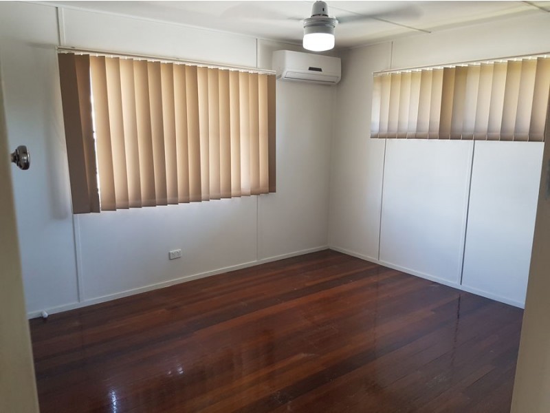 4 Coverack Street, Leichhardt QLD 4305
