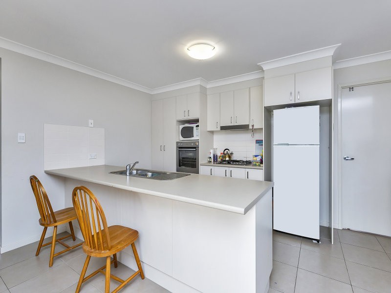 197 Cedar Rd, Redbank Plains QLD 4301