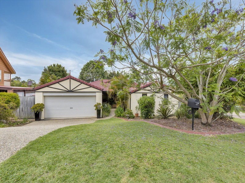 17 Moresby Ave, Springfield QLD 4300