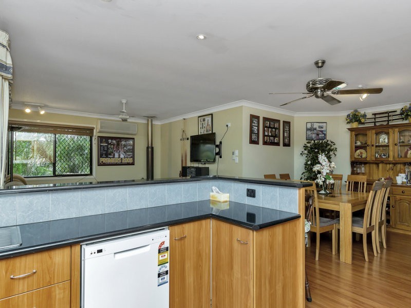 17 Moresby Ave, Springfield QLD 4300