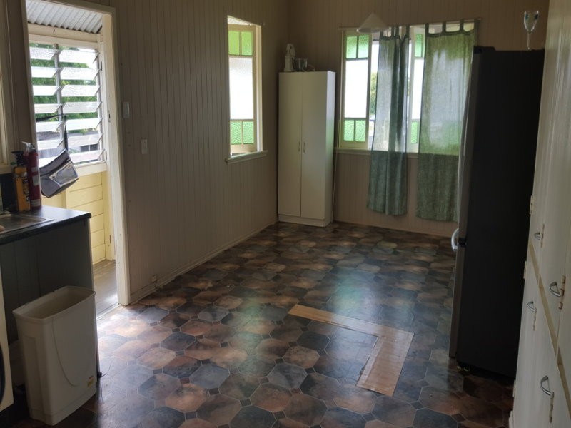 43 Main Street, Lowood QLD 4311