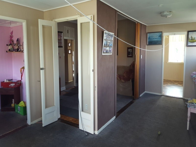 43 Main Street, Lowood QLD 4311