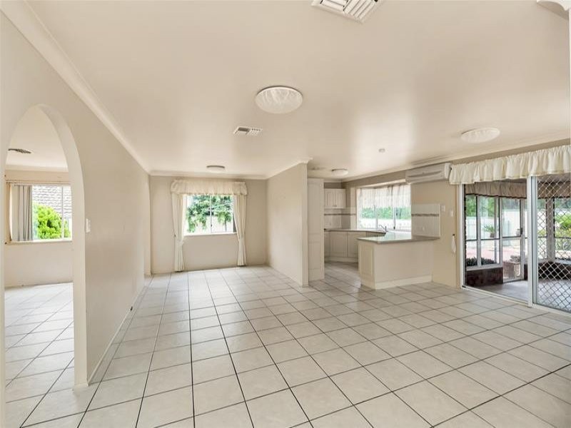 20 Watson Street, Collingwood Park QLD 4301