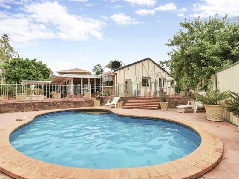 20 Watson Street, Collingwood Park QLD 4301