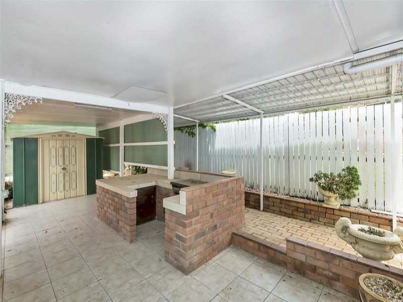 20 Watson Street, Collingwood Park QLD 4301