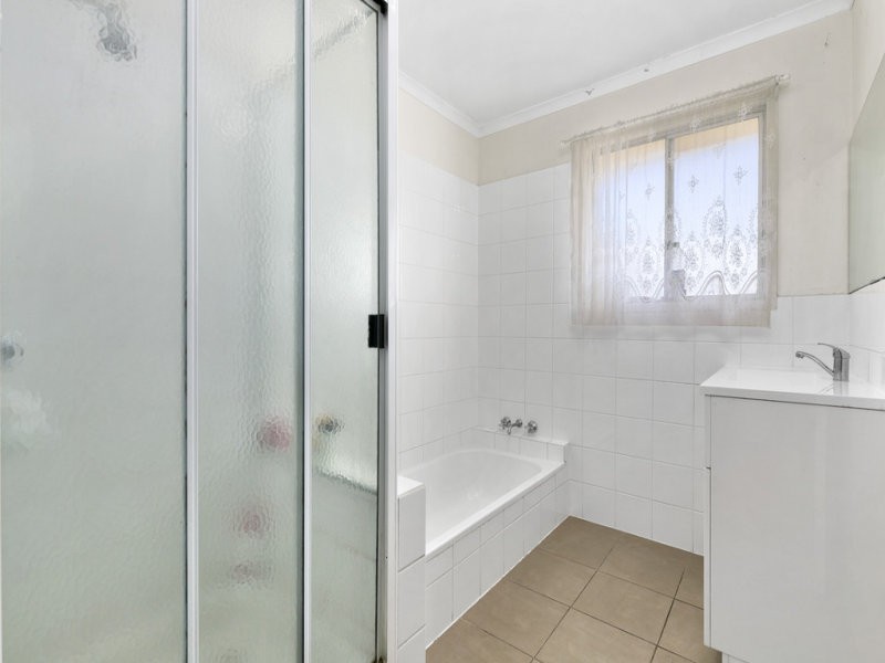 92 Railway Street, Lowood QLD 4311
