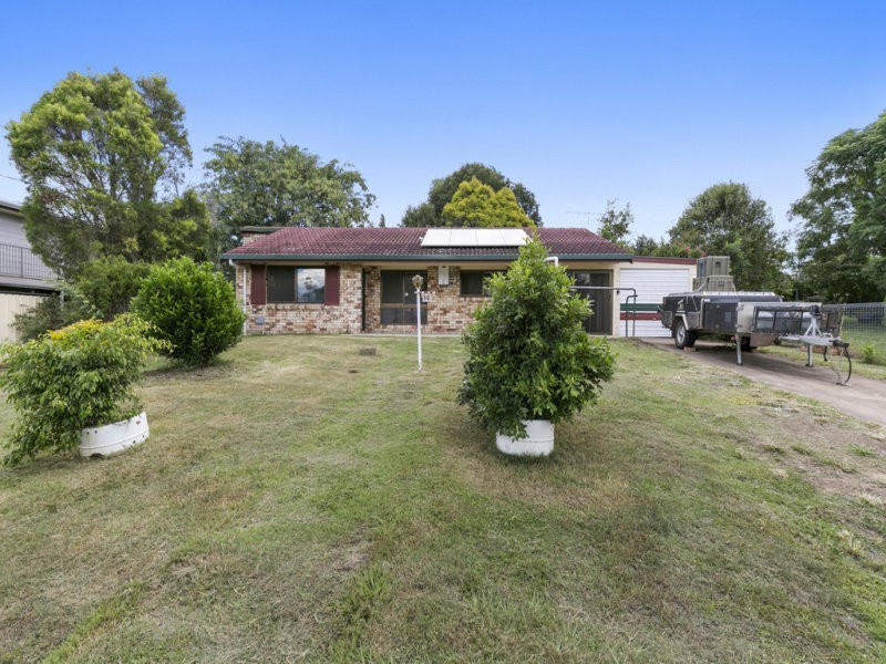12 Glen Fairlie Avenue, Redbank Plains QLD 4301