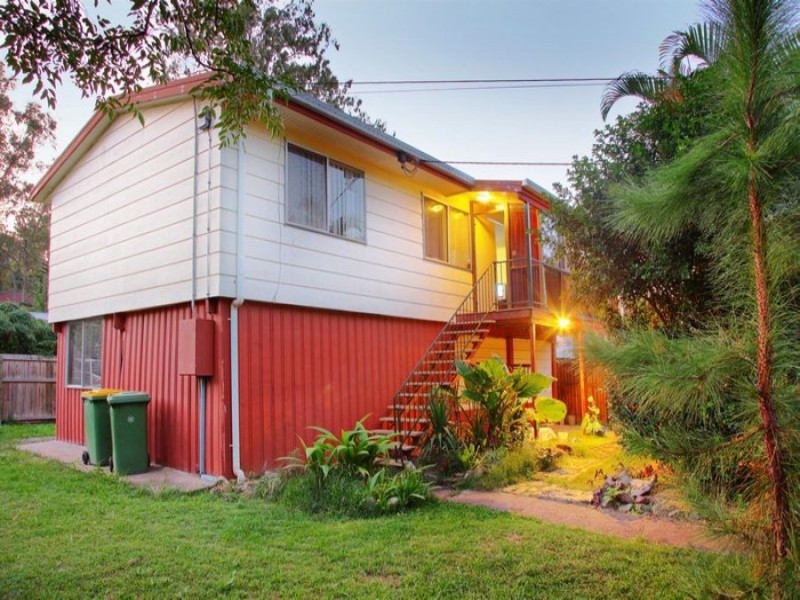 1/10 Glen Noble Avenue, Redbank Plains QLD 4301